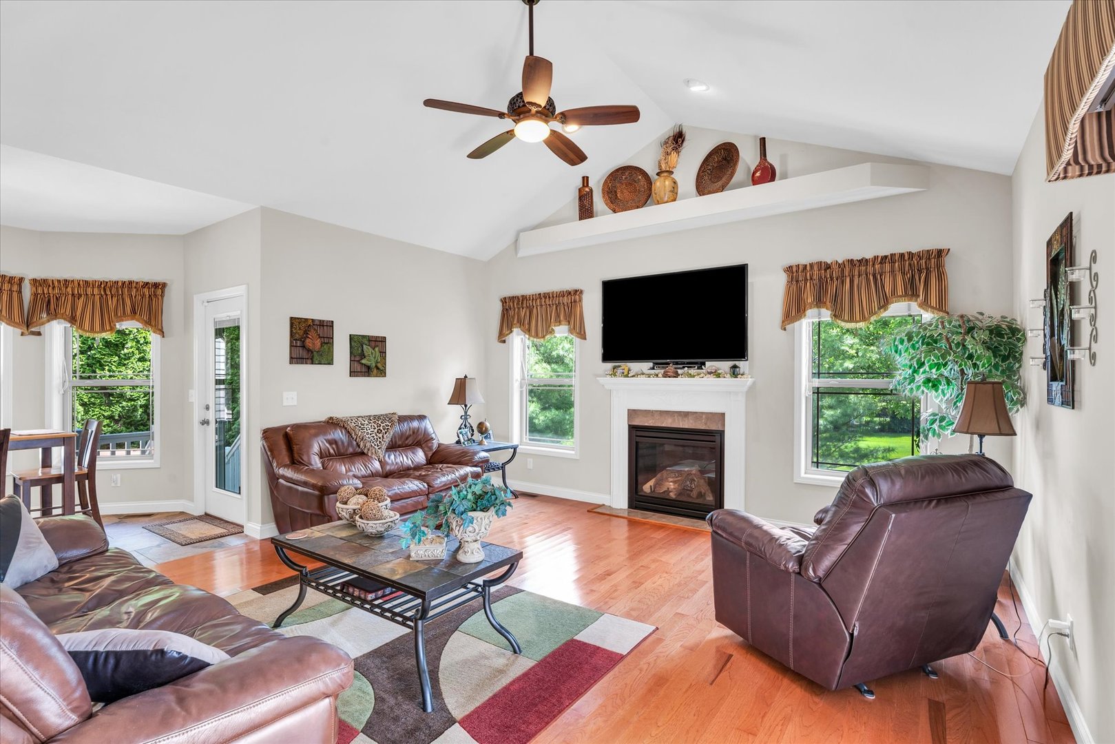 2805 Clarion Road Urbana, IL 61802 - Photo 14 of 46 Gallery Image 14