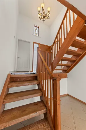 $375,000 | 225 East Lincoln Avenue, Glendale Heights, IL 60139