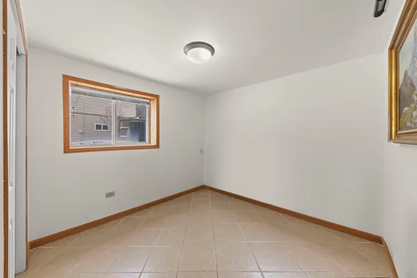 $375,000 | 225 East Lincoln Avenue, Glendale Heights, IL 60139