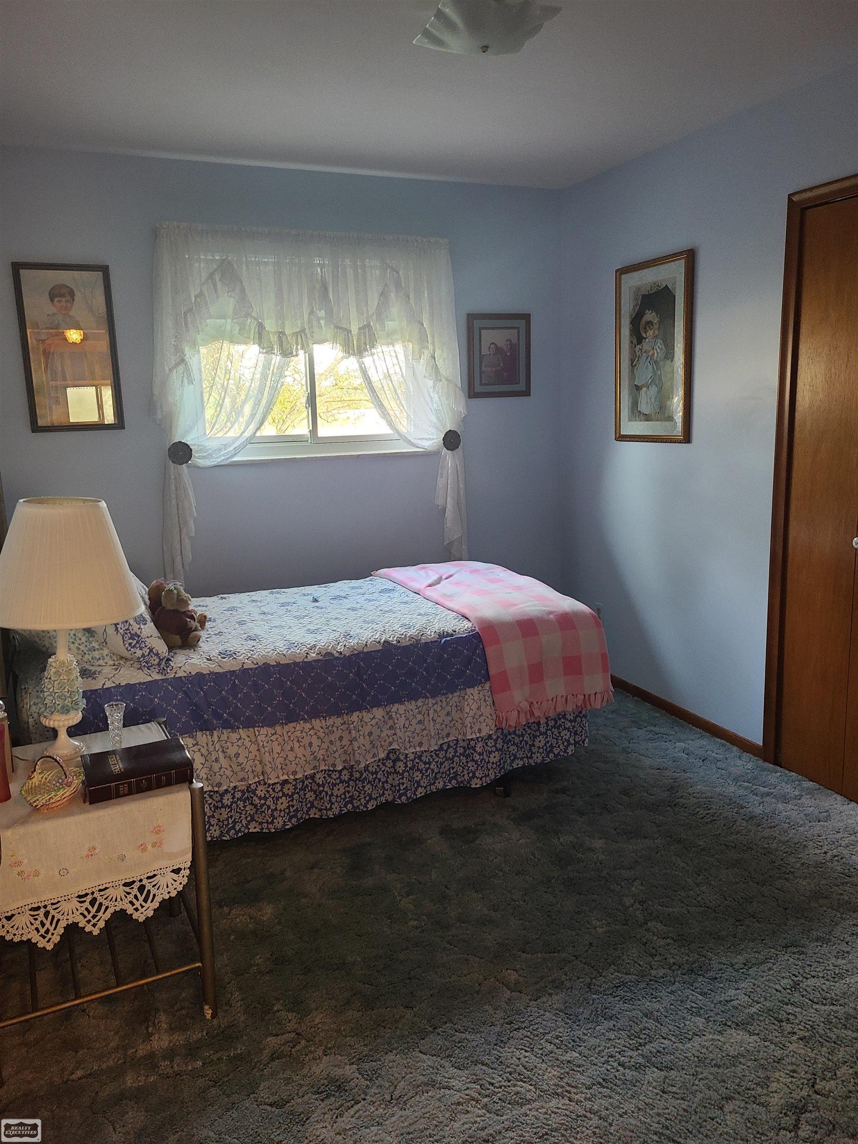 1200 South Allen Road St. Clair, MI 48079 - Photo 17 of 42 50092075-17.JPG