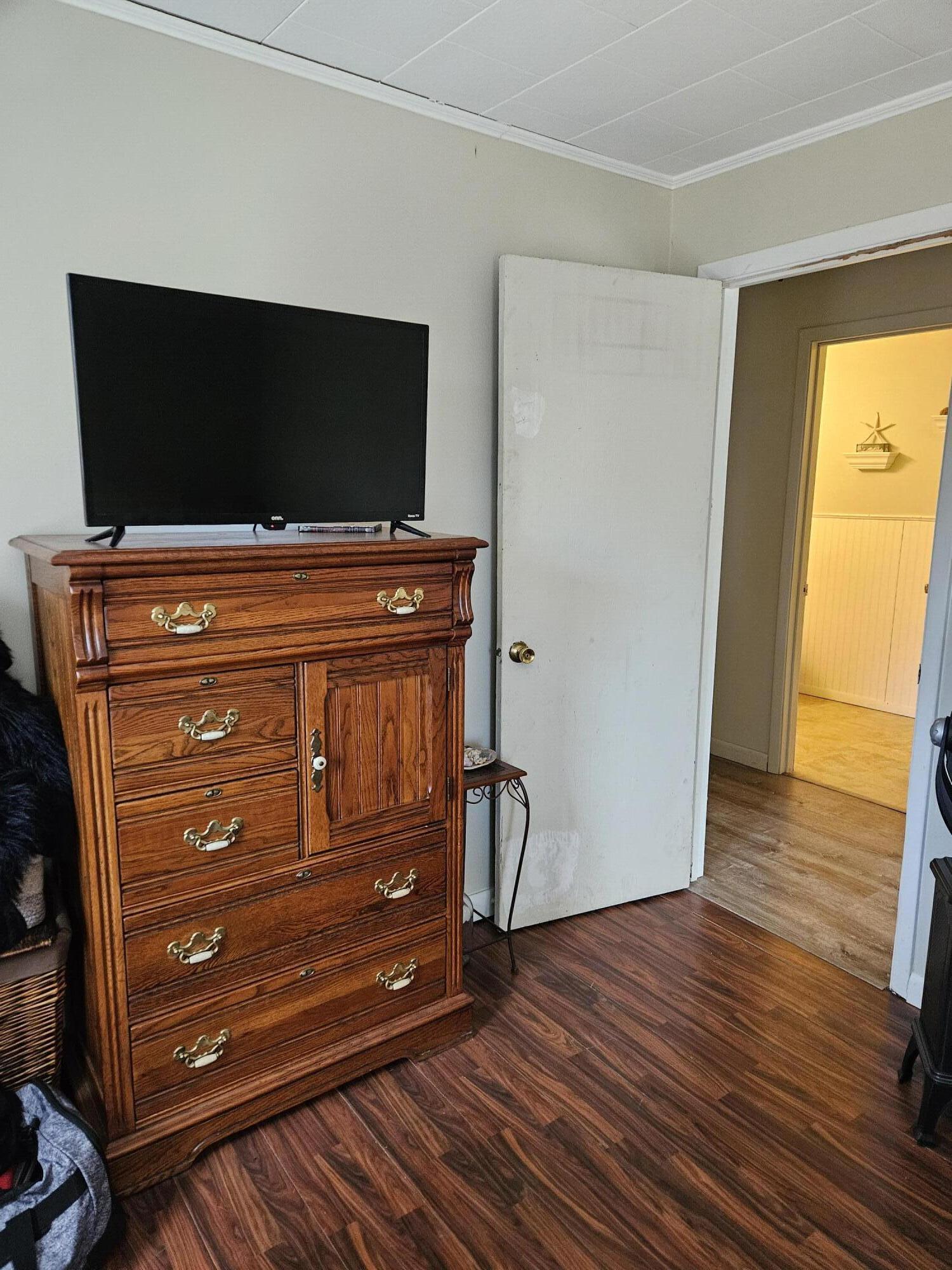 203 Coles Corner Road Winterport, ME 04496 - Photo 20 of 36 20250328_104112