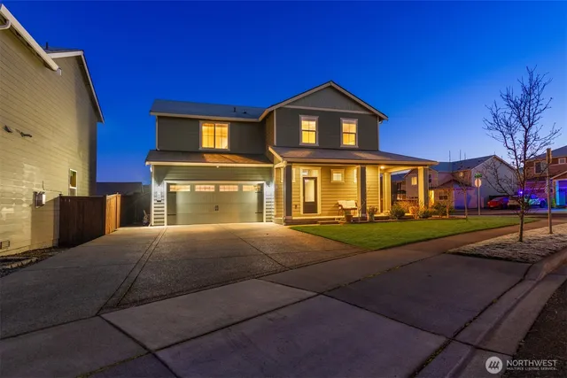 $590,000 | 985 Riley Drive East, Enumclaw, WA 98022