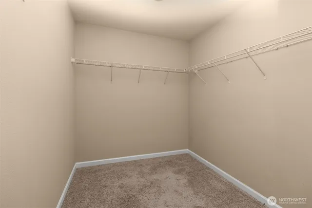 $590,000 | 985 Riley Drive East, Enumclaw, WA 98022