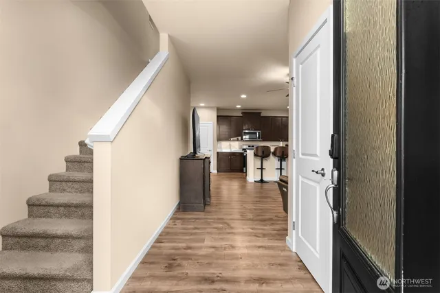 $590,000 | 985 Riley Drive East, Enumclaw, WA 98022