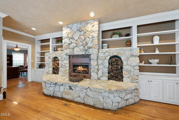 $1,995,000 | 111 Foxridge Road, Chapel Hill, NC 27514