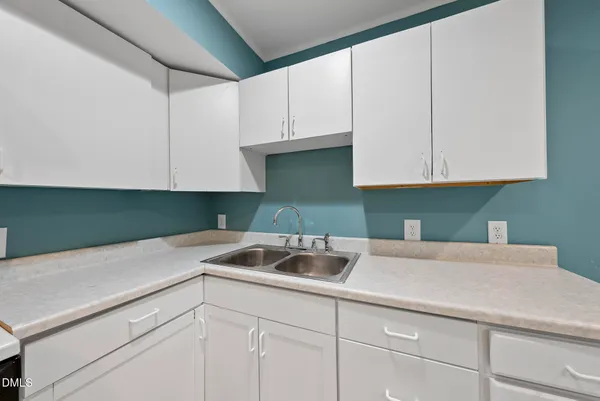 $1,995,000 | 111 Foxridge Road, Chapel Hill, NC 27514