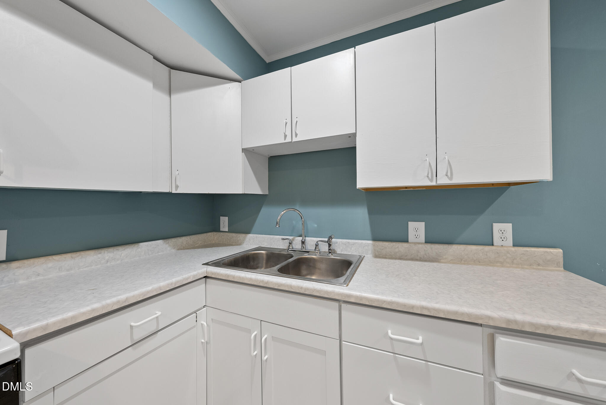 111 Foxridge Road Chapel Hill, NC 27514 - Photo 25 of 67 111 Foxridge Rd