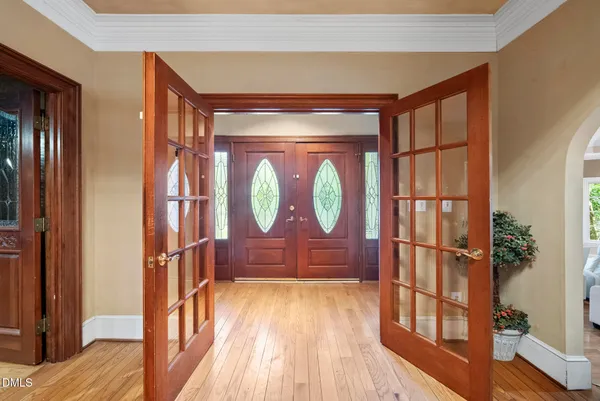 $1,995,000 | 111 Foxridge Road, Chapel Hill, NC 27514