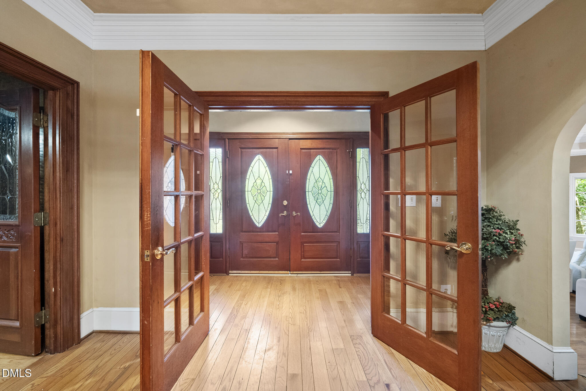 111 Foxridge Road Chapel Hill, NC 27514 - Photo 2 of 67 111 Foxridge Rd