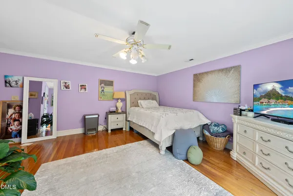 $1,995,000 | 111 Foxridge Road, Chapel Hill, NC 27514