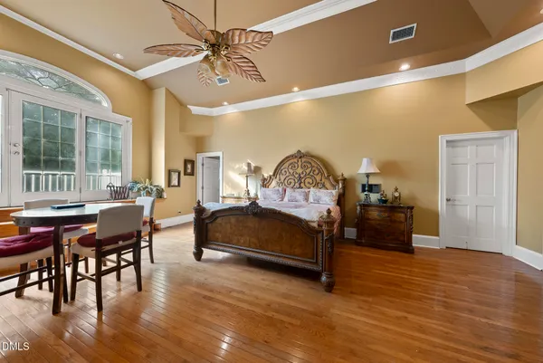 $1,995,000 | 111 Foxridge Road, Chapel Hill, NC 27514