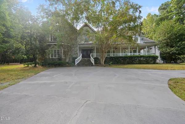 $1,995,000 | 111 Foxridge Road, Chapel Hill, NC 27514