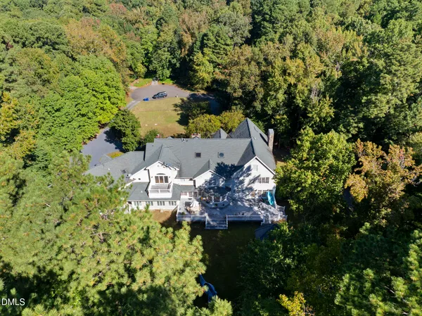 $1,995,000 | 111 Foxridge Road, Chapel Hill, NC 27514