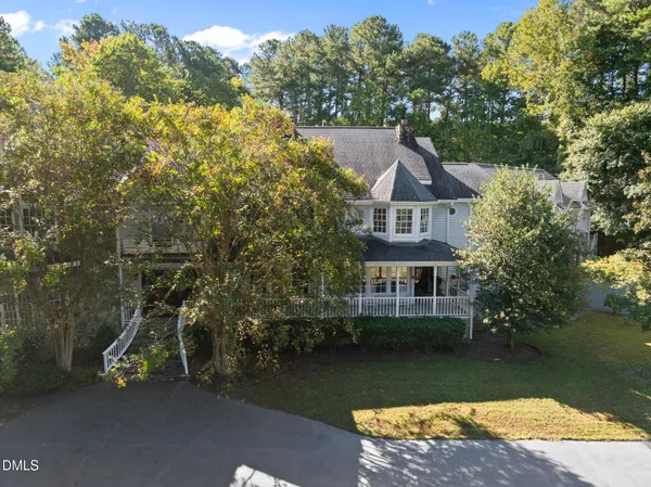 $1,995,000 | 111 Foxridge Road, Chapel Hill, NC 27514