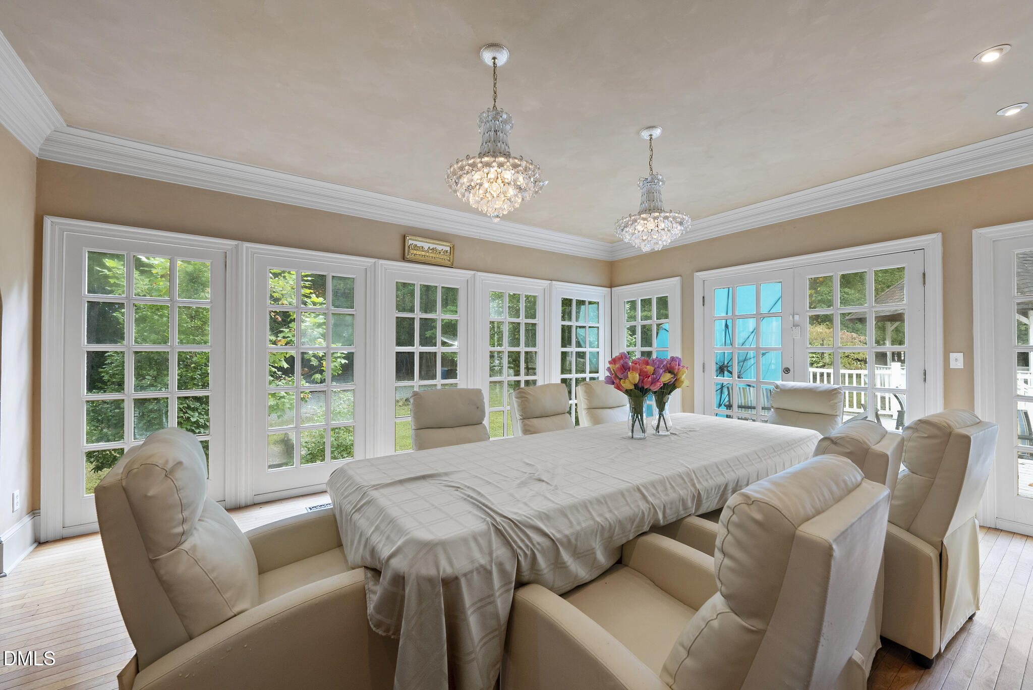 111 Foxridge Road Chapel Hill, NC 27514 - Photo 7 of 67 111 Foxridge Rd