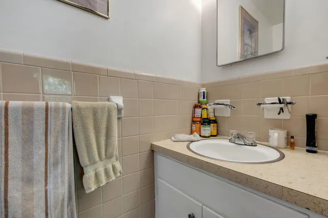 $300,000 | 1321 High Road, Tallahassee, FL 32304