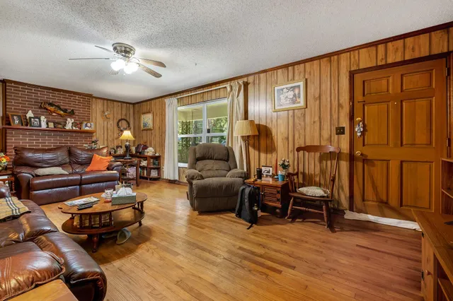 $300,000 | 1321 High Road, Tallahassee, FL 32304