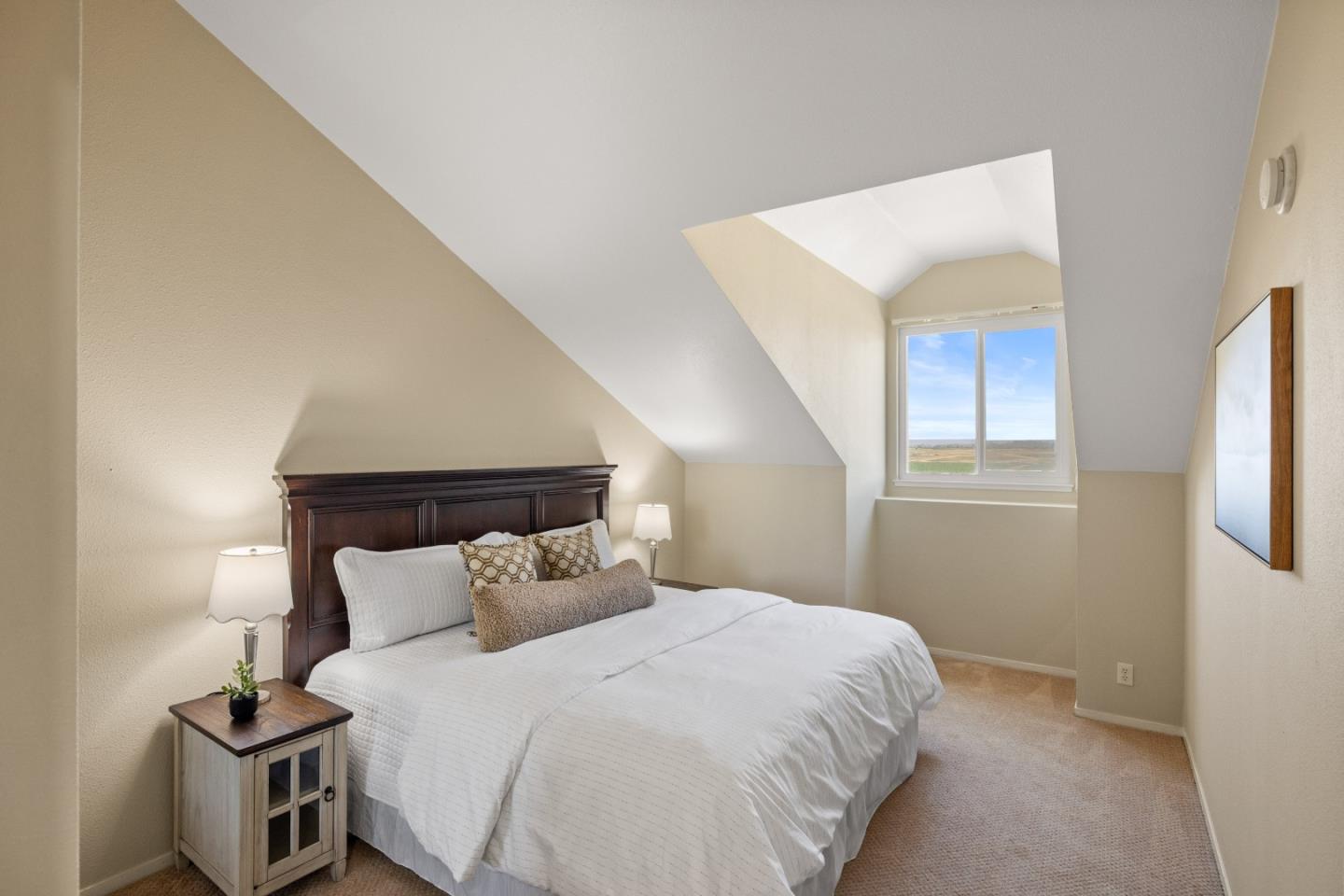 268 Espinosa Road Salinas, CA 93907 - Photo 12 of 23