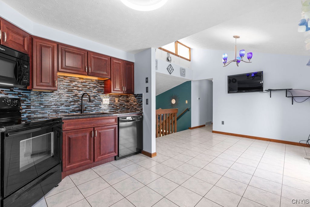 4278 Makyes Road Onondaga, NY 13215 - Photo 19 of 50