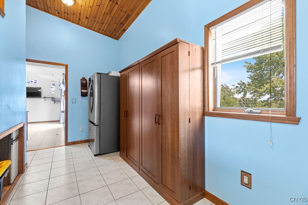 4278 Makyes Road Onondaga, NY 13215 - Photo 20 of 50 Large walk through pantry with tons of storage.