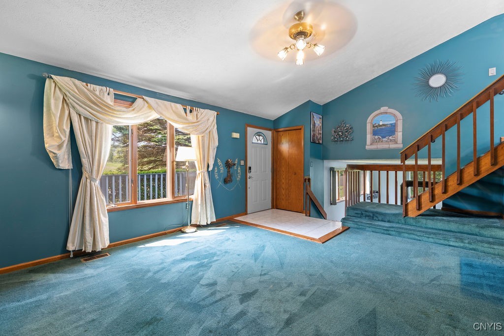 4278 Makyes Road Onondaga, NY 13215 - Photo 6 of 50 Another view of main entrance and large room with