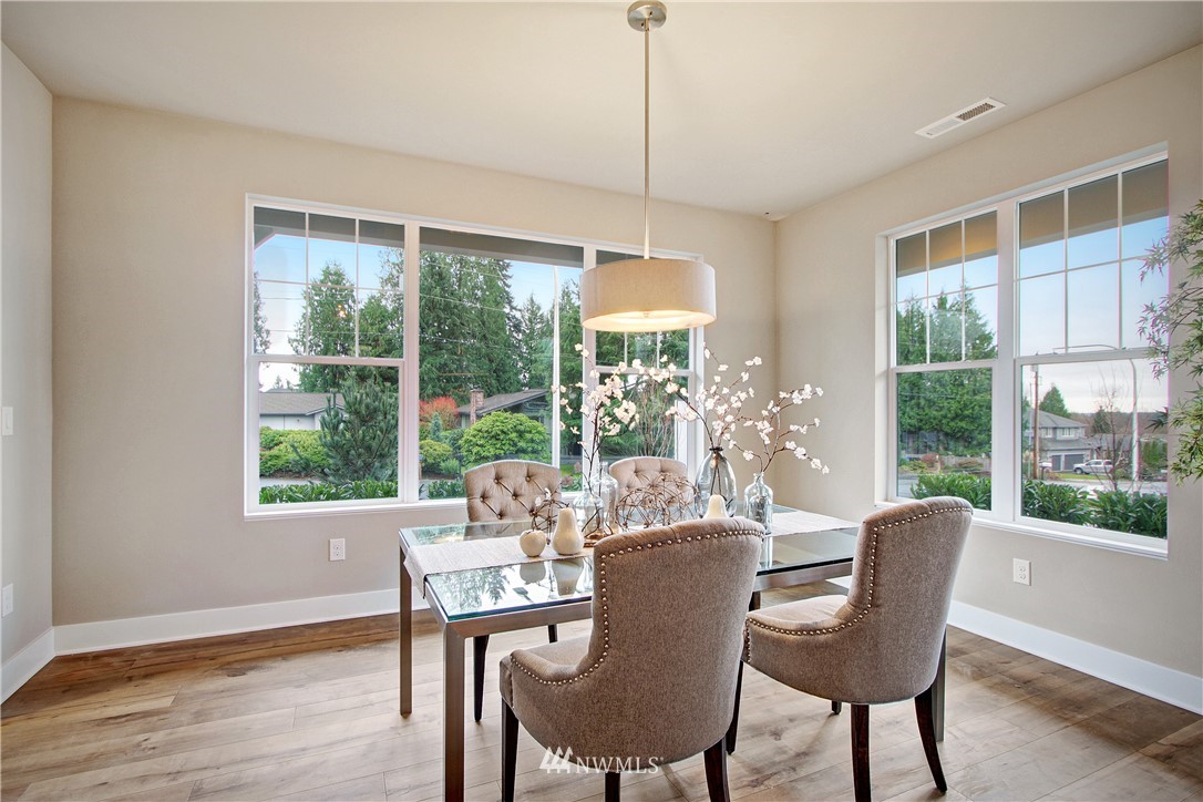 6127 Northeast 2nd Street Renton, WA 98059 - Photo 13 of 25