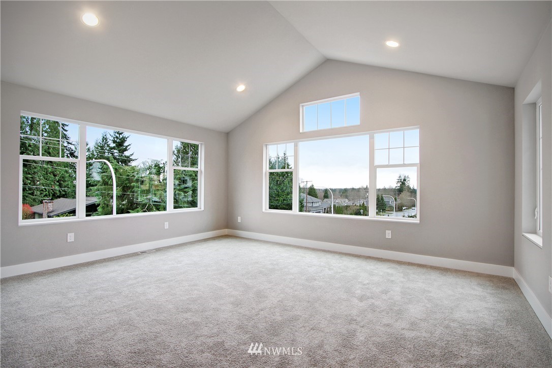 6127 Northeast 2nd Street Renton, WA 98059 - Photo 19 of 25