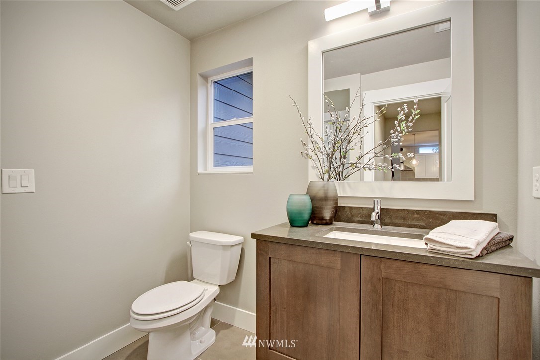 6127 Northeast 2nd Street Renton, WA 98059 - Photo 25 of 25