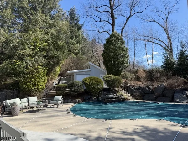 $1,485,000 | 8 Union Hill Road, Denville, NJ 07834