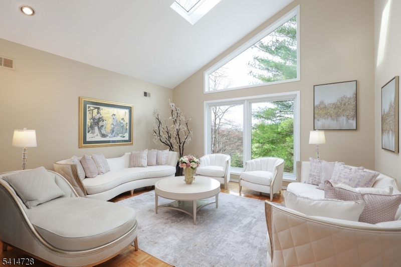 8 Union Hill Road Denville, NJ 07834 - Photo 5 of 47