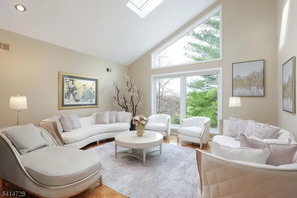 $1,485,000 | 8 Union Hill Road, Denville, NJ 07834