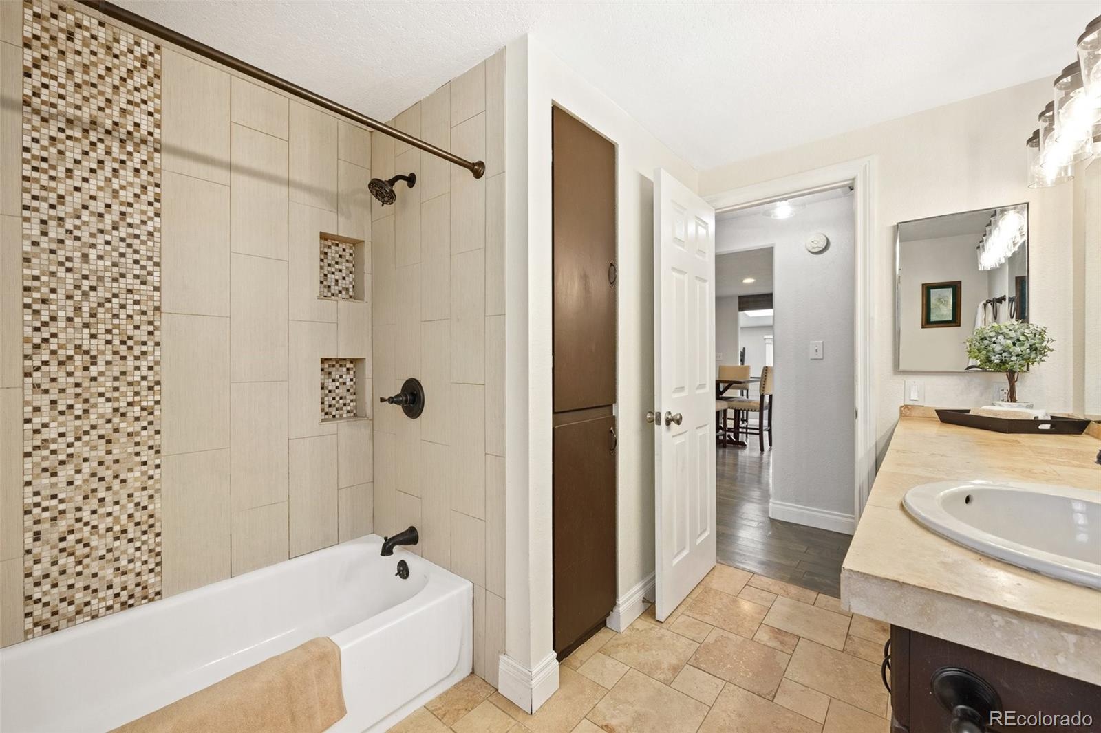 5460 Easley Road Golden, CO 80403 - Photo 10 of 19 Gallery Image 10