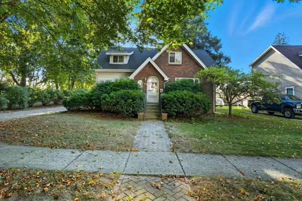 $250,000 | 69067 North Forest Avenue, Richmond, MI 48062