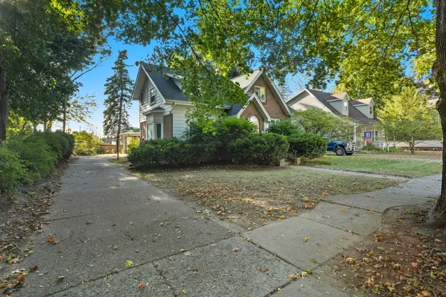 $250,000 | 69067 North Forest Avenue, Richmond, MI 48062