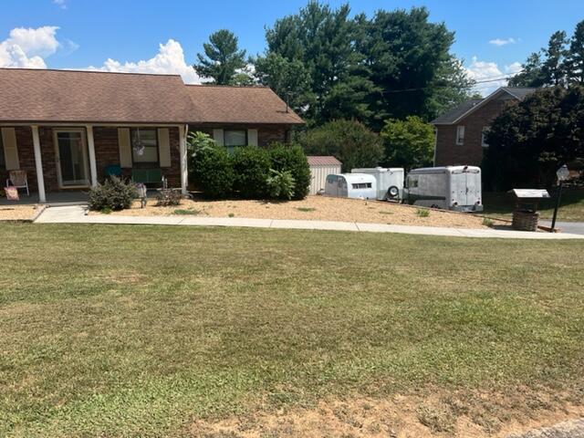 2113 Welch Road Kingsport, TN 37660 - Photo 3 of 15 IMG_5869