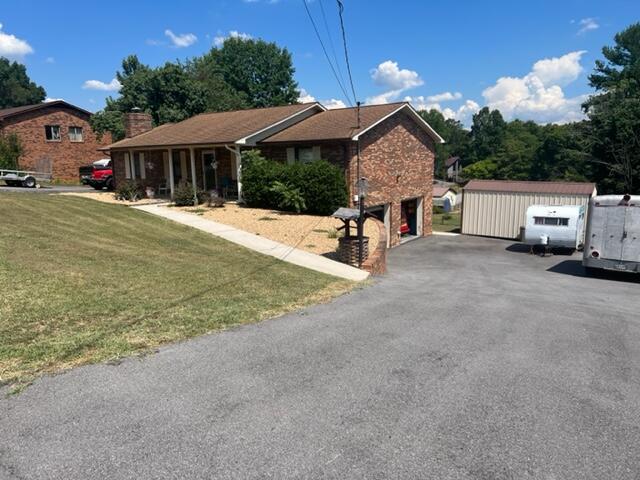 2113 Welch Road Kingsport, TN 37660 - Photo 4 of 15 IMG_5870