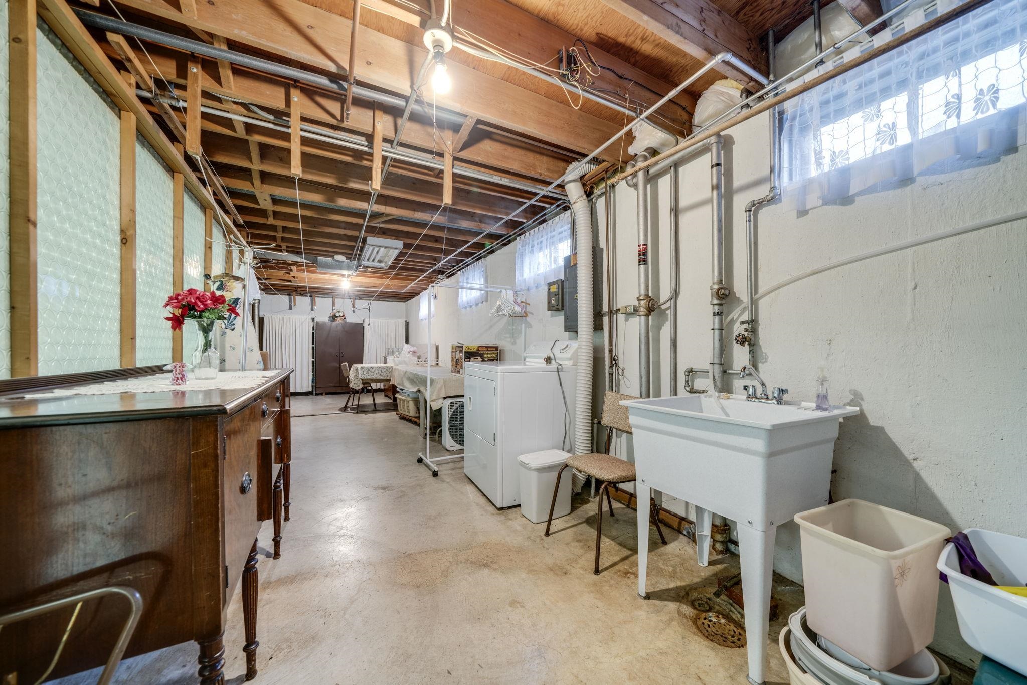 3816 Shirley Road Rockford, IL 61108 - Photo 13 of 31