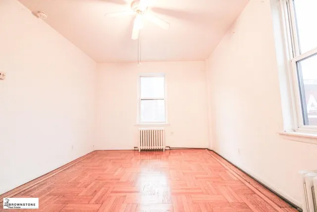 $2,750 | 44 West 9th Street, Unit 2F | Red Hook