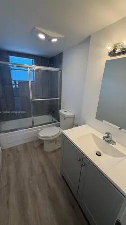 $1,700 | 2790 Northeast 201st Terrace, Unit H217, Aventura, FL 33180