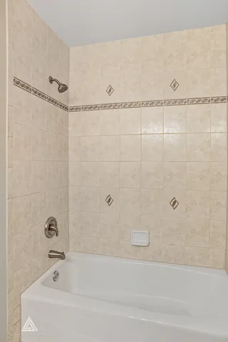 $499,900 | 9704 West Shore Drive, Oak Lawn, IL 60453