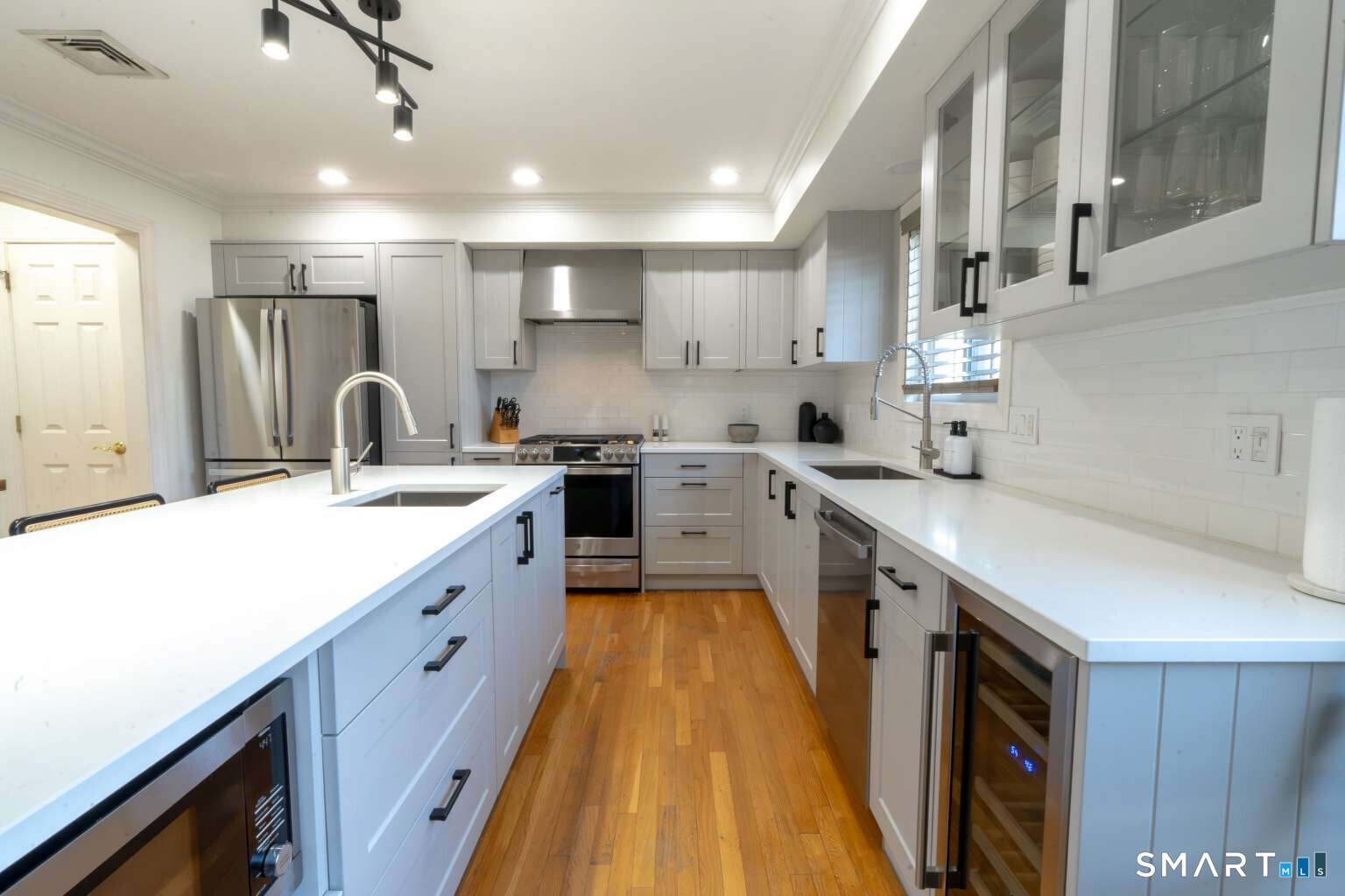 80 3rd Avenue Stratford, CT 06615 - Photo 8 of 39