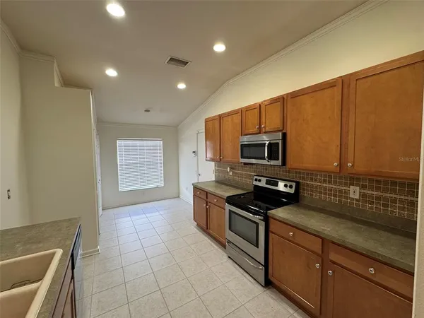 $289,900 | 635 White Flower Way, Brooksville, FL 34604