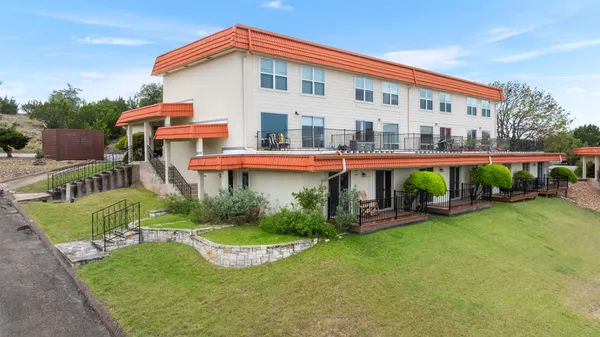 $185,000 | 3216 Poe Cove, Unit 4F, Lago Vista, TX 78645