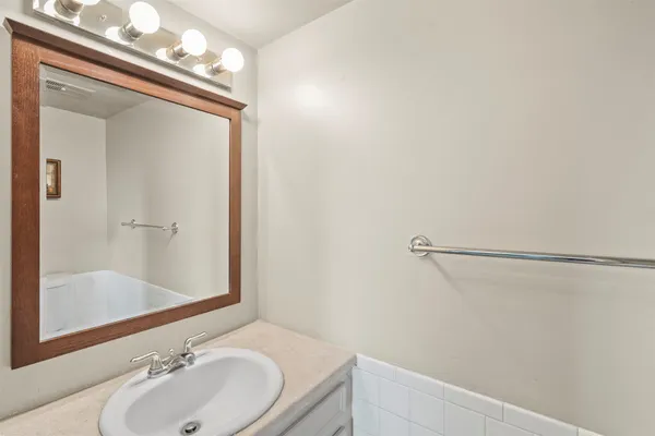 $185,000 | 3216 Poe Cove, Unit 4F, Lago Vista, TX 78645