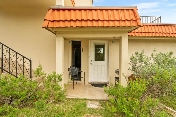 $185,000 | 3216 Poe Cove, Unit 4F, Lago Vista, TX 78645