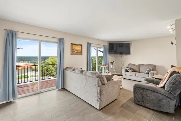 $185,000 | 3216 Poe Cove, Unit 4F, Lago Vista, TX 78645