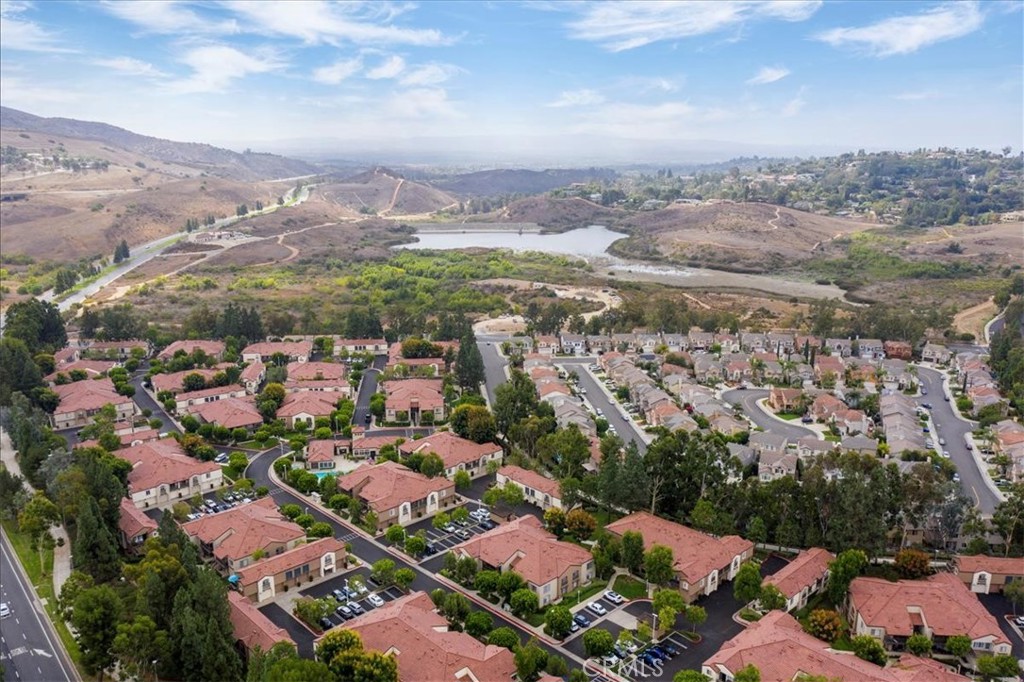 101 South Cross Creek Road, Unit F Orange, CA 92869 - Photo 27 of 27 Gallery Image 27