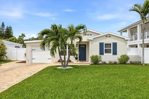 $775,000 | 105 3rd Street, Belleair Beach, FL 33786