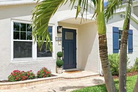 $775,000 | 105 3rd Street, Belleair Beach, FL 33786