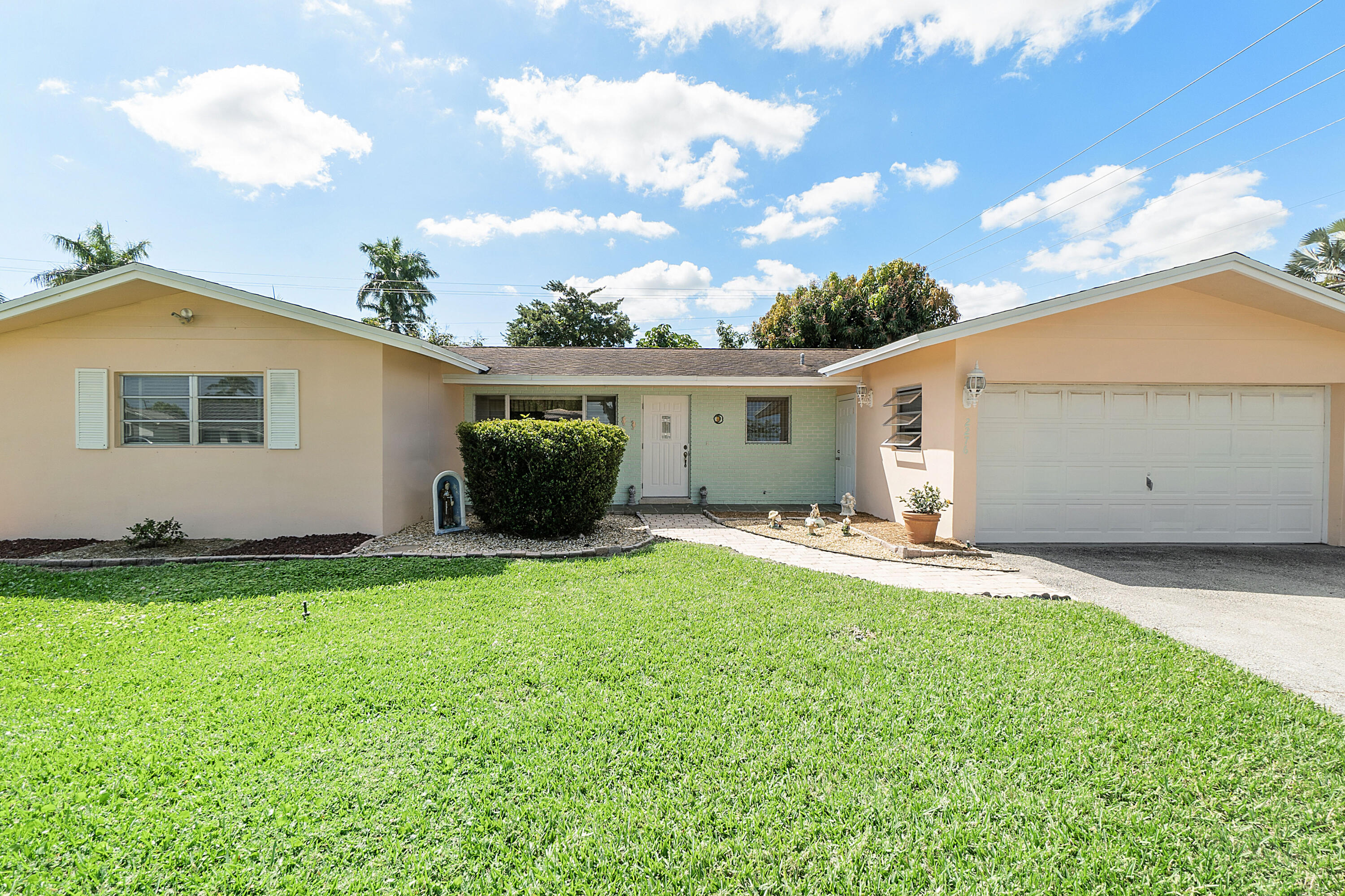 2276 Park Place Boca Raton, FL 33486 - Photo 4 of 34 2276 Park Pl_04
